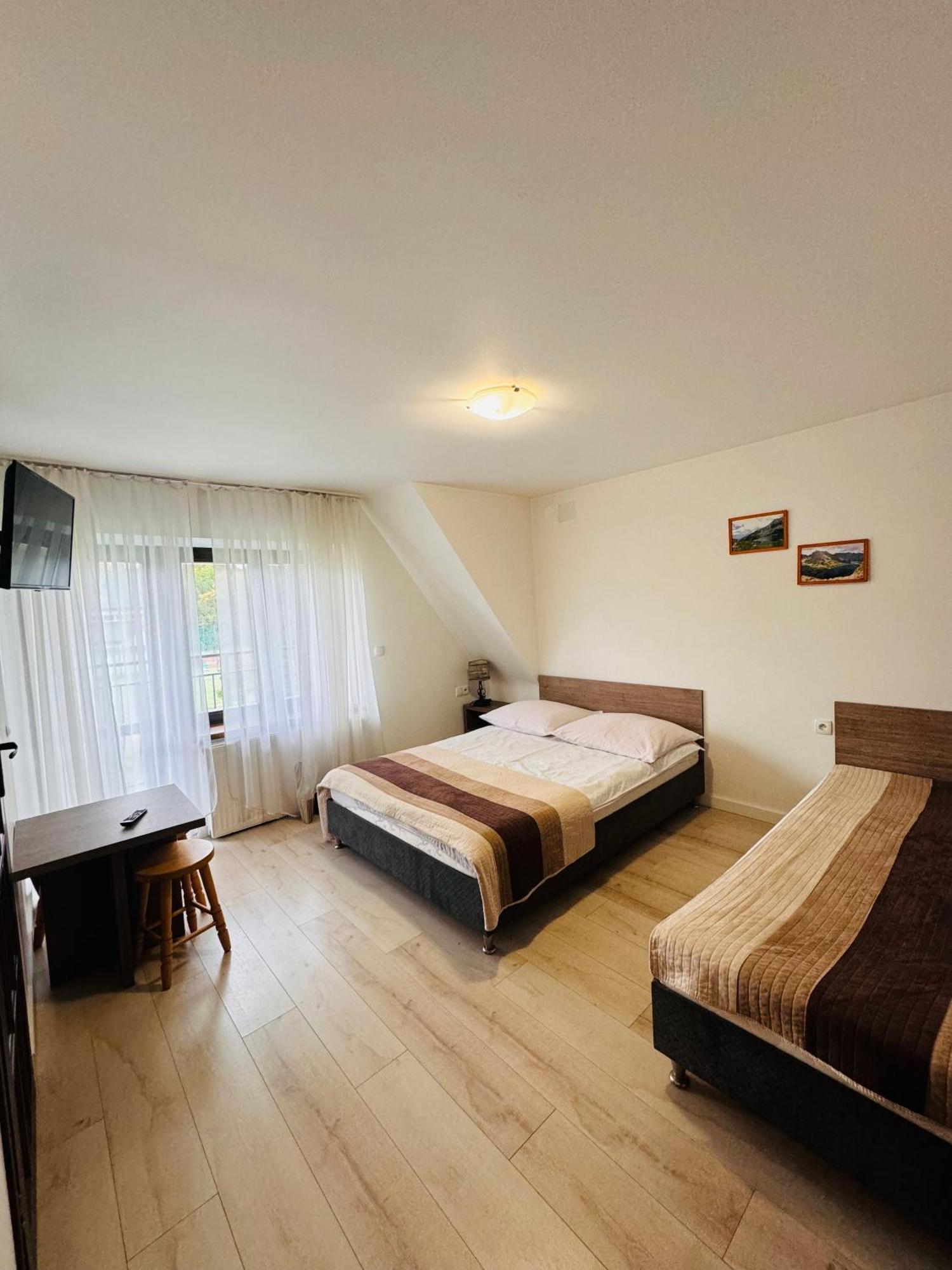 Pokoje Goscinne U Moniki Zakopane Exterior foto